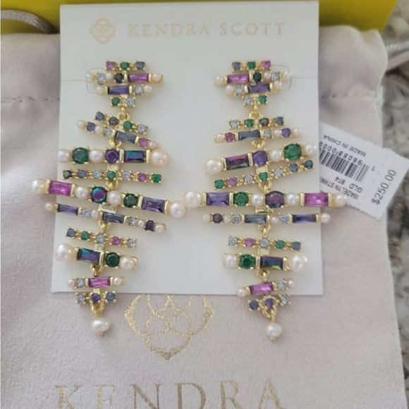 Kendra Scott Madelyn Statement Earrings in Gold Multi Mix - Picture 2 of 6